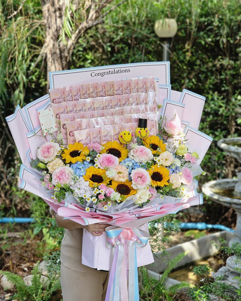 ช่อแสดงความยินดี แบบที่ 46 จัดโดยร้านช่อผกา