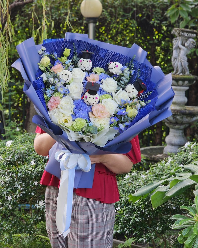 ช่อแสดงความยินดี แบบที่ 69 จัดโดยร้านช่อผกา